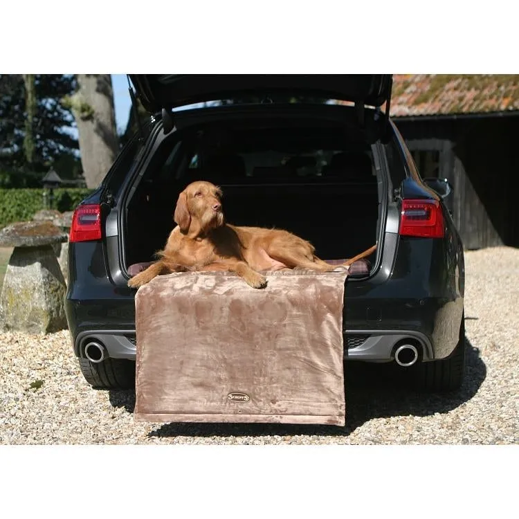 Scruffs Balmoral Boot Dog Bed - Blue